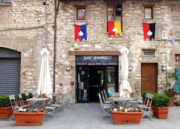 La Sosta Navarra Bed&beer Affittacamere Gubbio